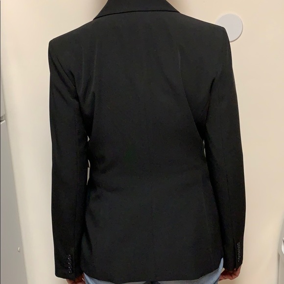 NEW Tahari jacket size 8,running smaller - Picture 6 of 6